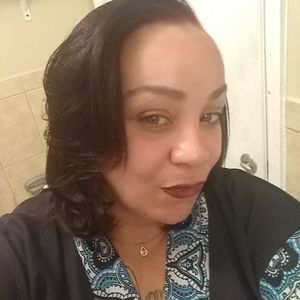 Meet your Posher, Bee